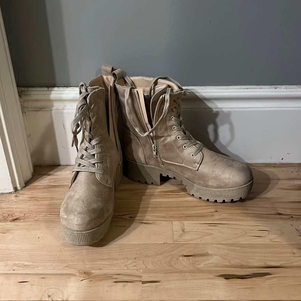 Size 10